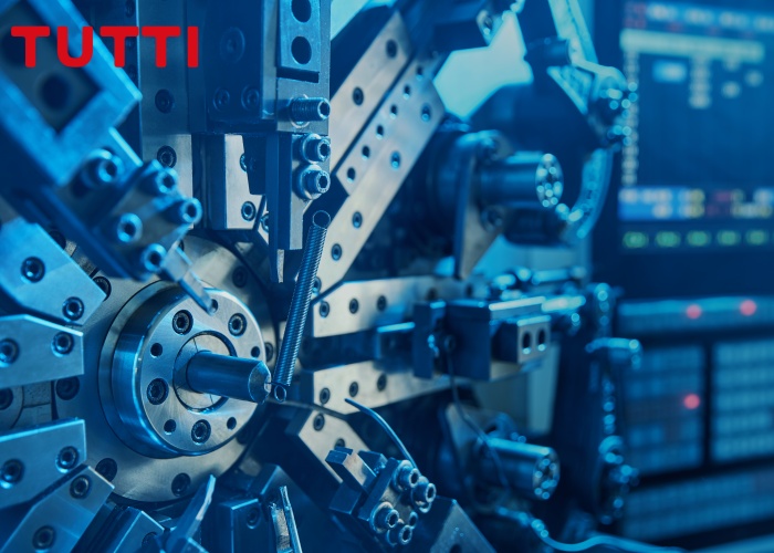 TUTTI | Explorez le processus de production des charnières